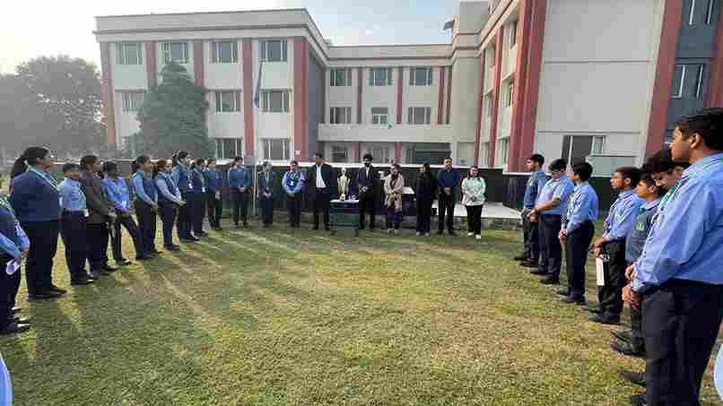 Principal Meeting with MUN students